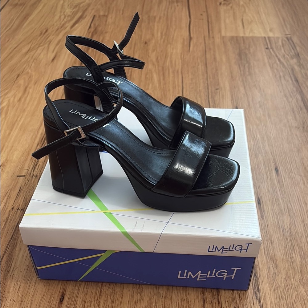 Limelight black chunky heels size 7